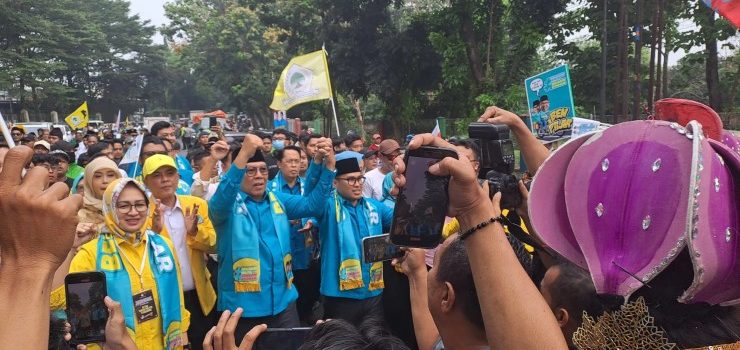 Didampingi Airin Rachmi Diany, Benyamin-Pilar Saga Daftar ke KPU Tangerang Selatan