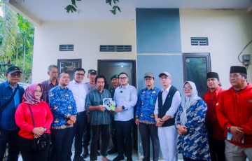 Program Bedah Rumah Tangsel Makin Gencar, Pilar Saga Ichsan: Lingkungan Sehat Dimulai dari Rumah
